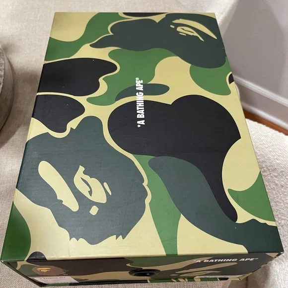 Brand New BAPE - In Original Box! - Picture 4 of 8